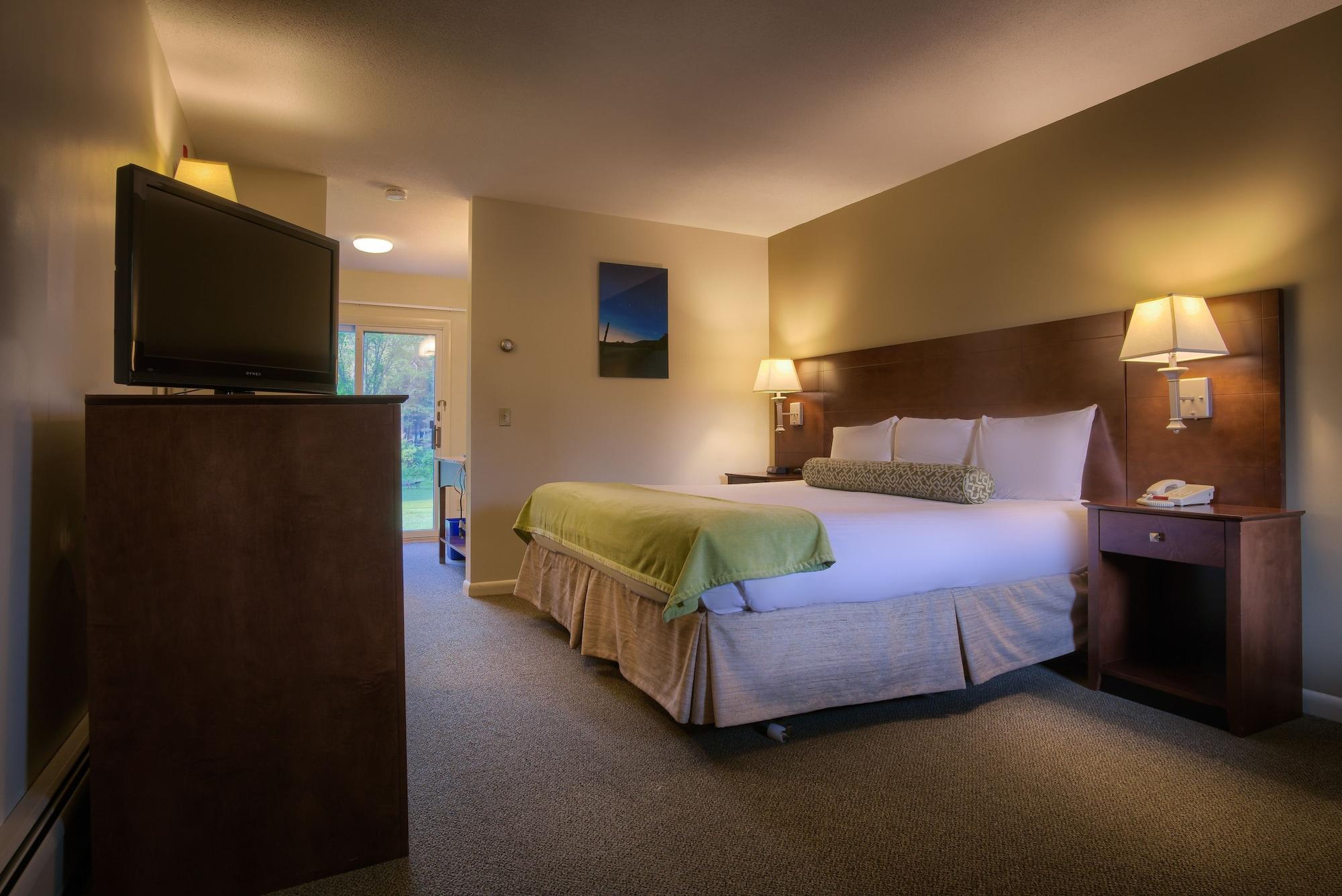Sun & Ski Inn And Suites Stowe Extérieur photo