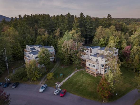Sun & Ski Inn And Suites Stowe Extérieur photo
