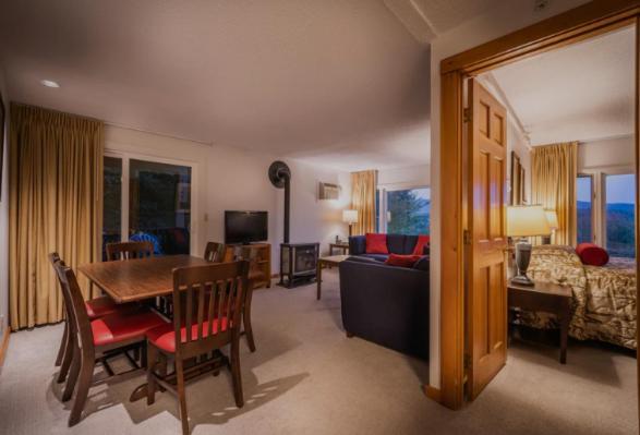 Sun & Ski Inn And Suites Stowe Extérieur photo