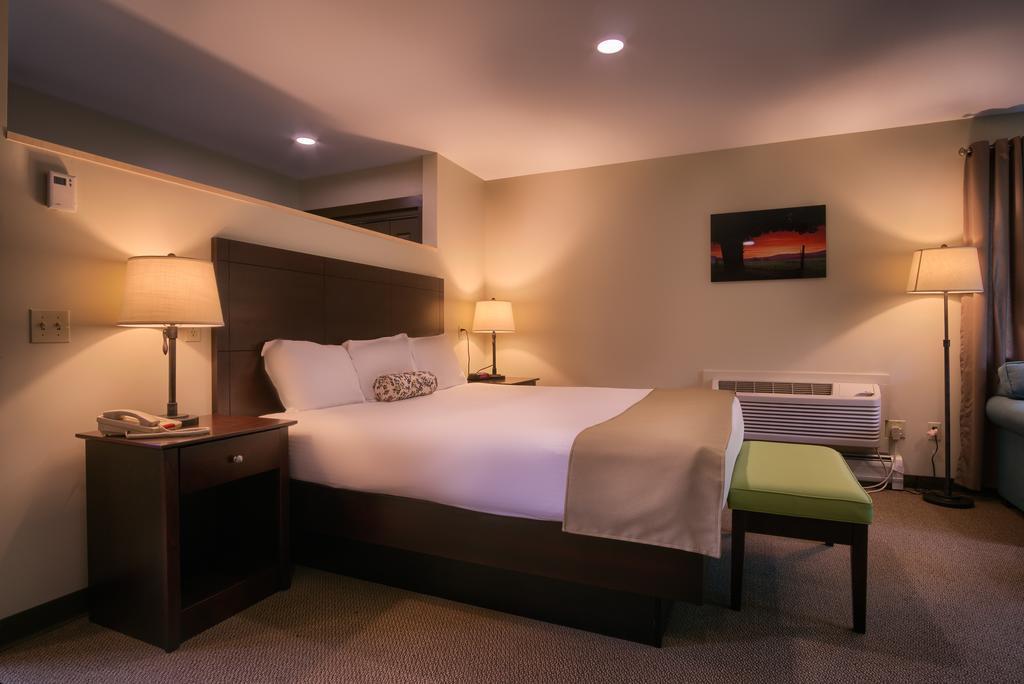 Sun & Ski Inn And Suites Stowe Extérieur photo