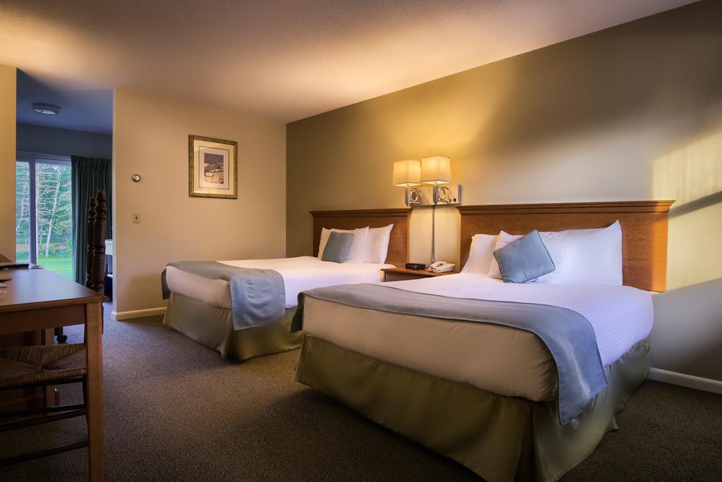 Sun & Ski Inn And Suites Stowe Extérieur photo
