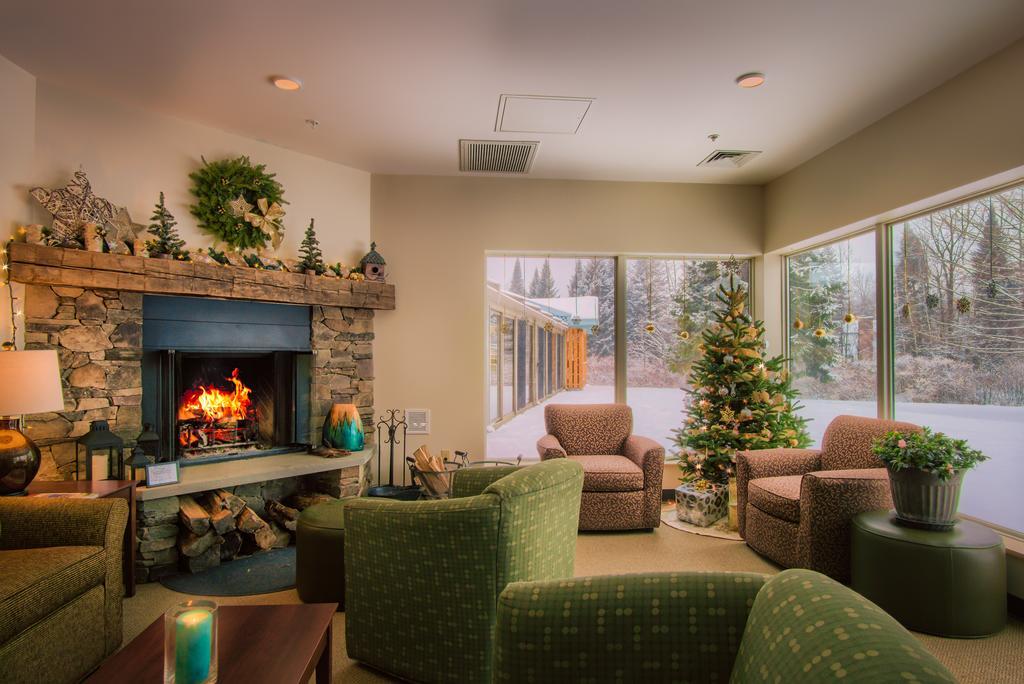 Sun & Ski Inn And Suites Stowe Extérieur photo