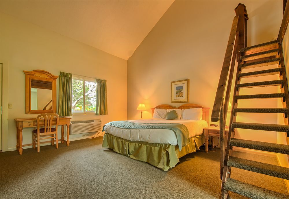 Sun & Ski Inn And Suites Stowe Extérieur photo