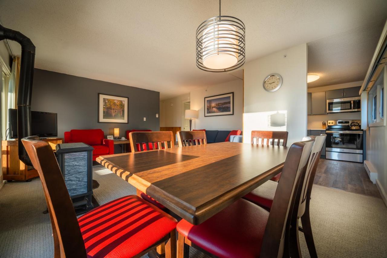 Sun & Ski Inn And Suites Stowe Extérieur photo
